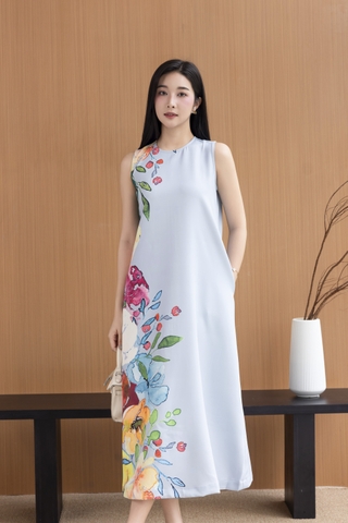 Đầm Sát Nách Hoa Chất Liệu Lụa Dày Swanlake - D12095LW01