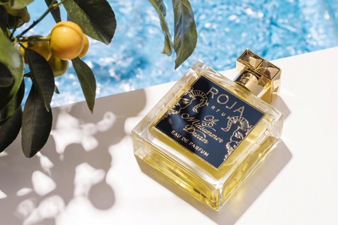 CÓ MỘT THẾ GIỚI MÙI HƯƠNG XA XỈ