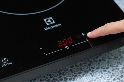 Bếp từ Electrolux ETD29MKC