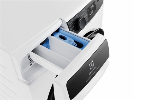 Máy giặt Electrolux UltimateCare 500 Inverter 10 kg EWF1023P5WC