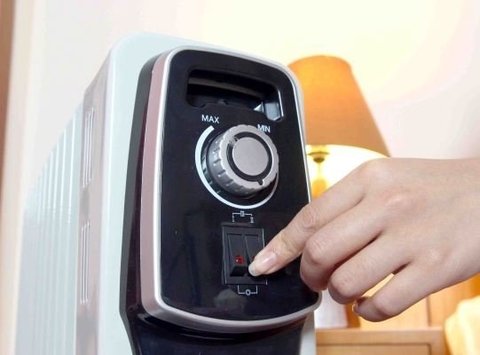 Máy sưởi dầu FujiE OFR4613