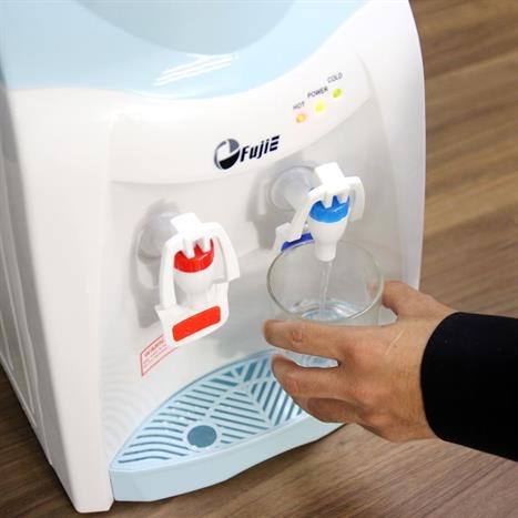 Cây nước nóng lạnh mini FujiE WD1080E 615W