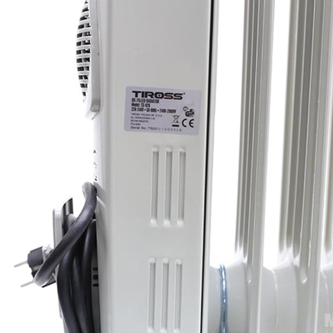 Lò sưởi dầu Tiross TS926 