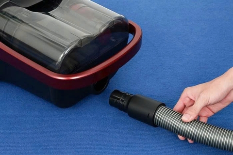 Máy hút bụi dạng hộp Panasonic MC-CL607RN49