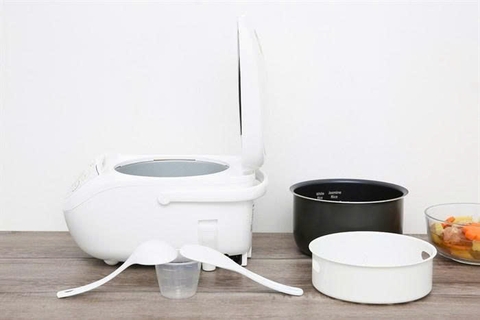 Nồi cơm điện tử Panasonic 1 lít SR-CL108WRA