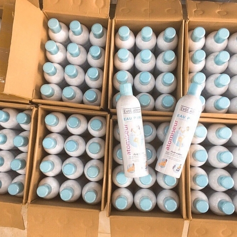 Xịt Khoáng Cấp Ẩm Evoluderm Atomiseur Eau Pure Spray Mist 400ml