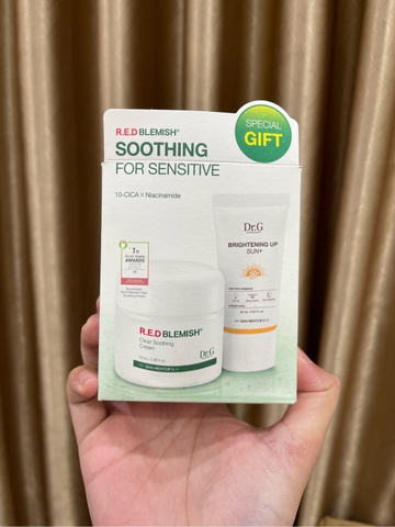 a106 - Dr.G - Kem Dưỡng R.E.D BLEMISH Clear Soothing Cream 70ml tách set có hộp