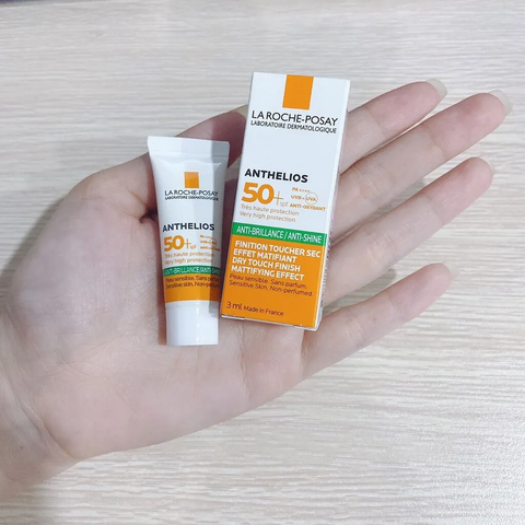 d447 - Kem Chống Nắng La Roche Posay ( Da Dầu - Vạch Xanh - Mẫu Mới - Ko Mùi ) Anti Shine, Anthelios XL, Non-perfumed Gel - Creme 50+ SPF, 50ml