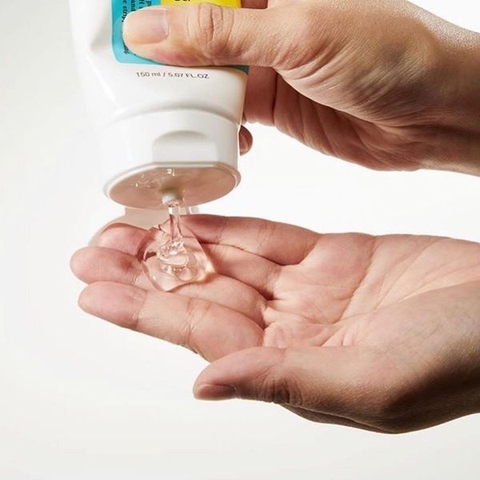 Sữa rửa Mặt Tràm Trà dạng gel COSRX Low pH Good Morning Gel Cleanser 150ml