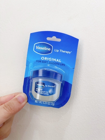 Sáp dưỡng môi Vaseline Lip Therapy 7g - Mỹ (3 màu: Xanh - Orginal, Vàng- Creme Brulee và Nâu - Cocoa Butter)