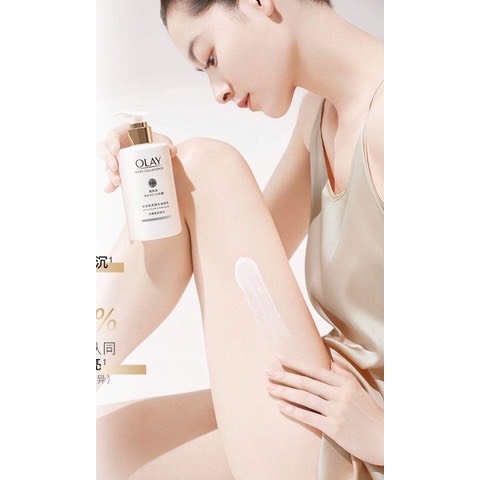 Sữa Dưỡng Thể Olay body B3 + vitamin C optic glow radiance dưỡng trắng toàn thân 250ml