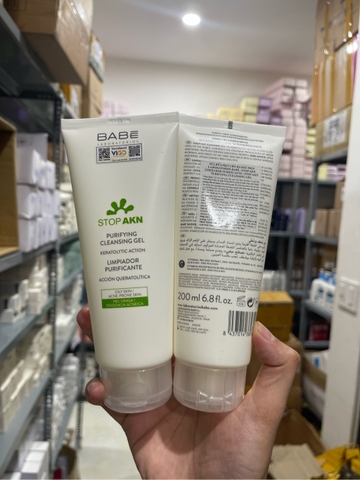 Sữa Rửa Mặt LABORATORIOS BABÉ Stop Akn Purifying Cleansing gel 200ml Cho Da Dầu Mụn