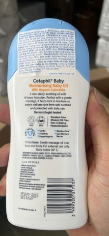e594 - Dầu massage dưỡng ẩm làm dịu da bé với hoa cúc Calendula Hữu Cơ Cetaphil Baby Moisturising Baby Oil 200ml