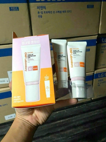 Kem chống nắng nâng tone CNP Laboratory Tone-Up Protection Sun SPF 42+/PA +++ 50ml