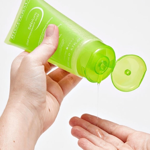 Gel rửa mặt làm sạch sâu và giảm mụn Bioderma Sébium Gel moussant actif 200ml