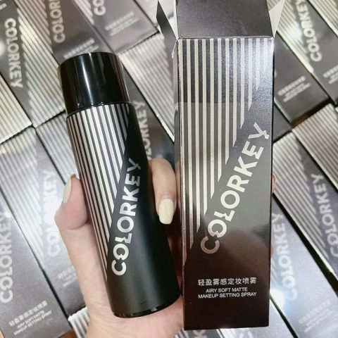 e953 - Xịt Khóa Nền COLORKEY Kiểm Soát Kiềm Dầu, Hỗ Trợ Cấp Ẩm 100ml LYO