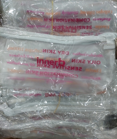 Túi đựng mỹ phẩm trong suốt InnerB