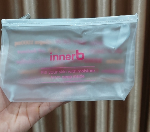 Túi đựng mỹ phẩm trong suốt InnerB