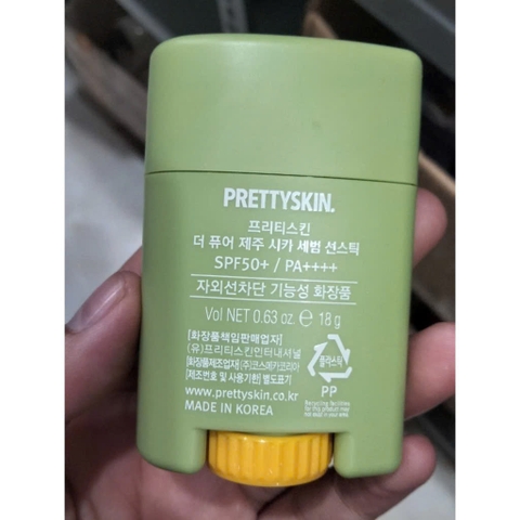 Kem Chống Nắng Rau Má Phổ Rộng Dạng Lăn Pretty Skin The Pure Jeju Cica Sebum Sun Stick 50+ PA++++ Prettyskin Bảo Vệ Da