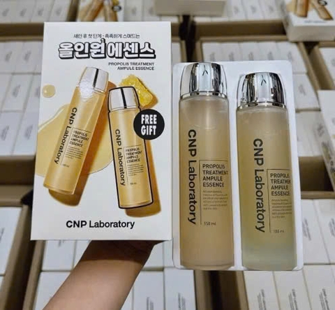 a64 - CNP - Set Nước Thần Keo Ong Propolis Treatment Ampoule Essence 150ml + 100ml