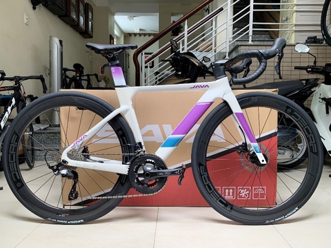 Xe đạp đua JAVA FUOCO DISC (2024) - Khung, vành full Carbon; group Shimano 105 R7120, 2 đĩa 12 líp . Màu Trắng
