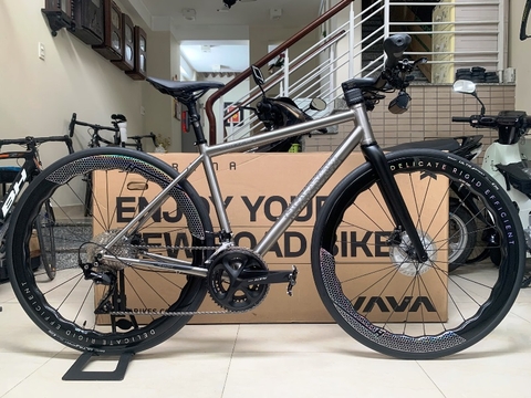 ROAD BIKE tay lái ngang HI-LIGHT R6 Disc, Khung TITANIUM - vành Carbon, groupsets  Shimano 105 R7000 thắng dĩa dầu