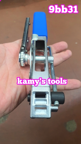 Dụng cụ siết cắt dây đai inox trục láp ,kìm siết đai láp, siết quai nhê cổ dê láp ô tô Kingtony model 9BB31