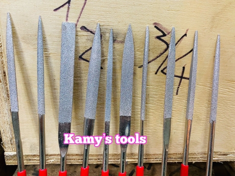 Bộ giũa mini 10 món có hợp kim và không hợp kim.