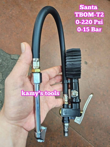 Tay bơm lốp có đồng hồ đo áp suất xe ô tô dạng thẳng Santa TBOM-T2, vòi bơm lốp đầu xe máy ô tô xe tải