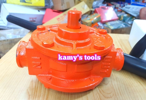 Bơm Dầu Quay Tay Oriental Rp-32 Hộp Số 135mm