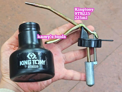 Bình châm nhớt nhựa Kingtony 225ml model 9TB225, bình xịt dầu nhớt bơm nhớt