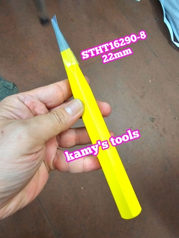 STHT16290-8 Đục sắt mũi dẹp Stanley 7/8 inch 22mm