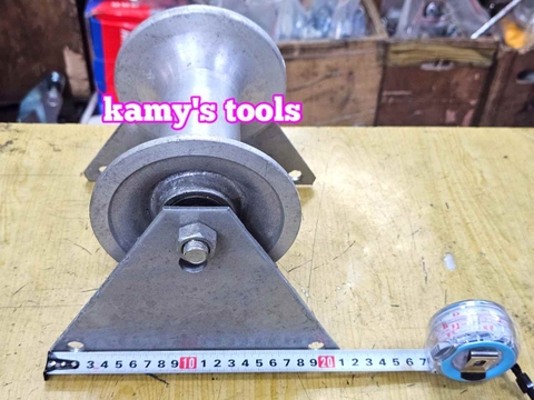 Con lăn kéo cáp điện loại đơn hình tam giác loại dày hàng nhập khẩu con lăn nhôm Kamytools KMT-3401A
