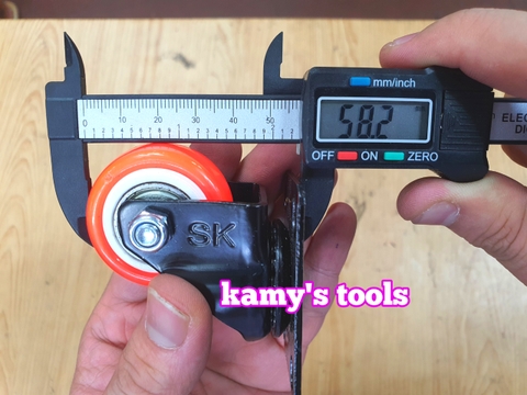 Bánh xe pu nhỏ xoay đường kính 40mm đế 43x60mm (lẻ 1 cái)