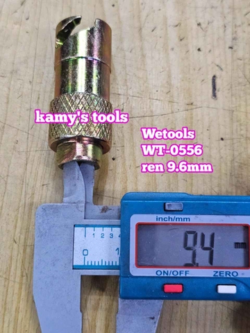 Đầu bơm mỡ ngạnh Wetools WT-0556 ren 9.6mm