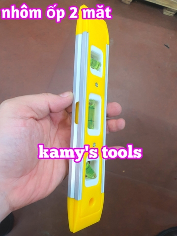 Thước thủy có nam châm hít ốp nhôm 2 mặt 200mm