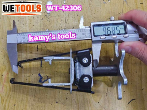 Vam cảo lò xo xupap vào móng xupap trực tiếp trên xe dạng 2 chấu Wetools WT-42306