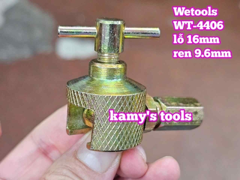 Đầu bơm mỡ gài núm xoay chuồng chuồng 16mm răng 9.6mm Wetools WT-4406