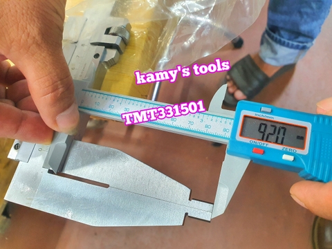 Thước kẹp điện tử nhựa Total dài 150mm model TMT331501