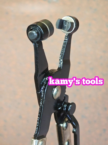 Kìm bóp cổ dê kẹp quai nhê bóp tháo ống nước ô tô có cóc hãm dài 210mm kamytools