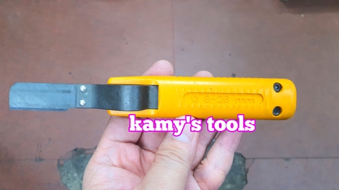 Dụng cụ rọc vỏ cáp quang Goot YS-104 8-28mm (dao rọc cáp)
