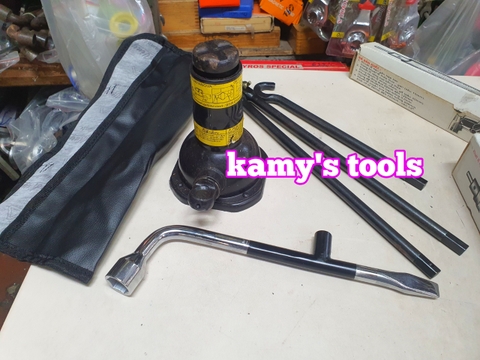 Bộ tay quay 3 khúc, con đội xe Innova thay vỏ dự phòng mở tắc kê bánh xe sơ cua (hàng theo xe sử dụng rồi, bán lẻ từng món)