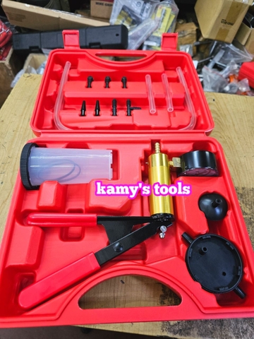 Bộ dụng cụ kiểm tra áp suất bơm chân không xả dầu phanh ô tô