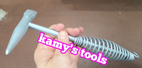 Búa gõ rỉ sét cán sắt có lò xo cao cấp Black Hand Đài Loan