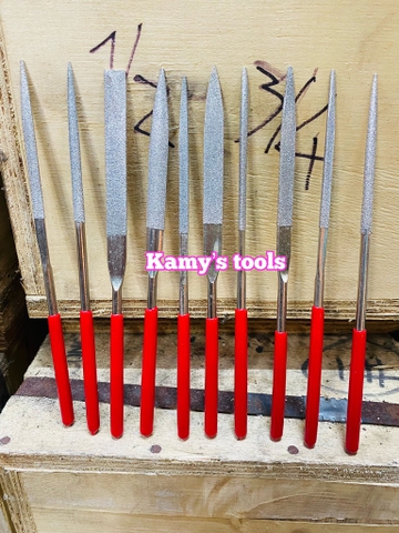 Bộ giũa mini 10 món có hợp kim và không hợp kim.