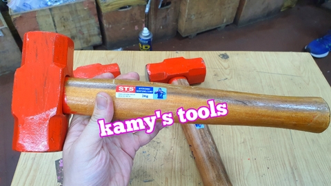 Búa thép đầu lục giác cán gỗ Sơn Tùng Việt Nam