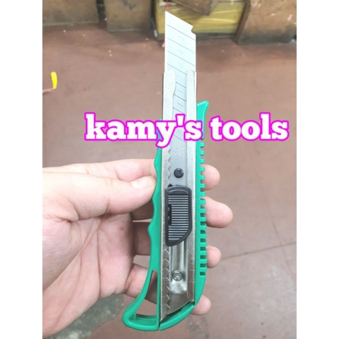 Dao rọc giấy BerryLion bản 18mm model 040602229