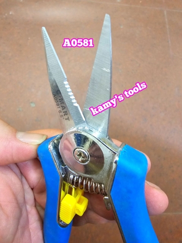 A0581 Kéo cắt cành cây nhọn 6 inch 150mm cán vàng C-mart