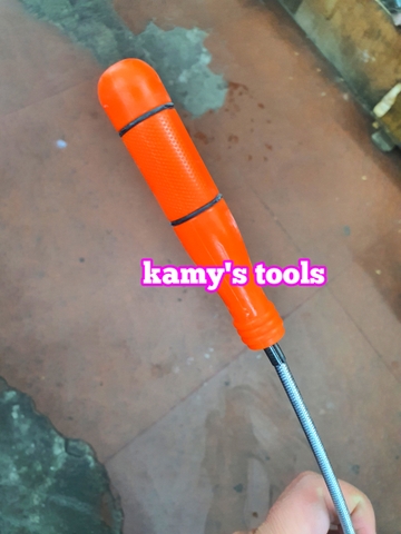 Cây hít ốc nam châm lò xo dẻo xoay mọi hướng dài 600mm T7001-BC