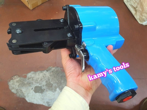 Máy bấm kẹp bọ đóng đai sắt đai thép bằng hơi khí nén 32mm KCS32C kamytools